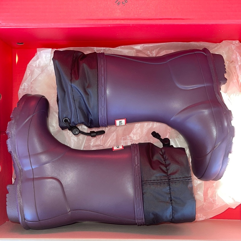 NEW Hunter Quilted Cuff Boots - Picture 2 of 6